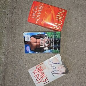 Linda Howard Paperback Books